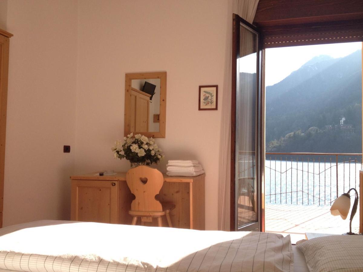 Albergo メッツォラゴ エクステリア 写真