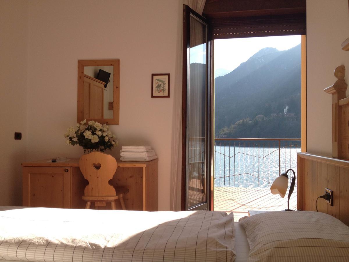 Albergo メッツォラゴ エクステリア 写真